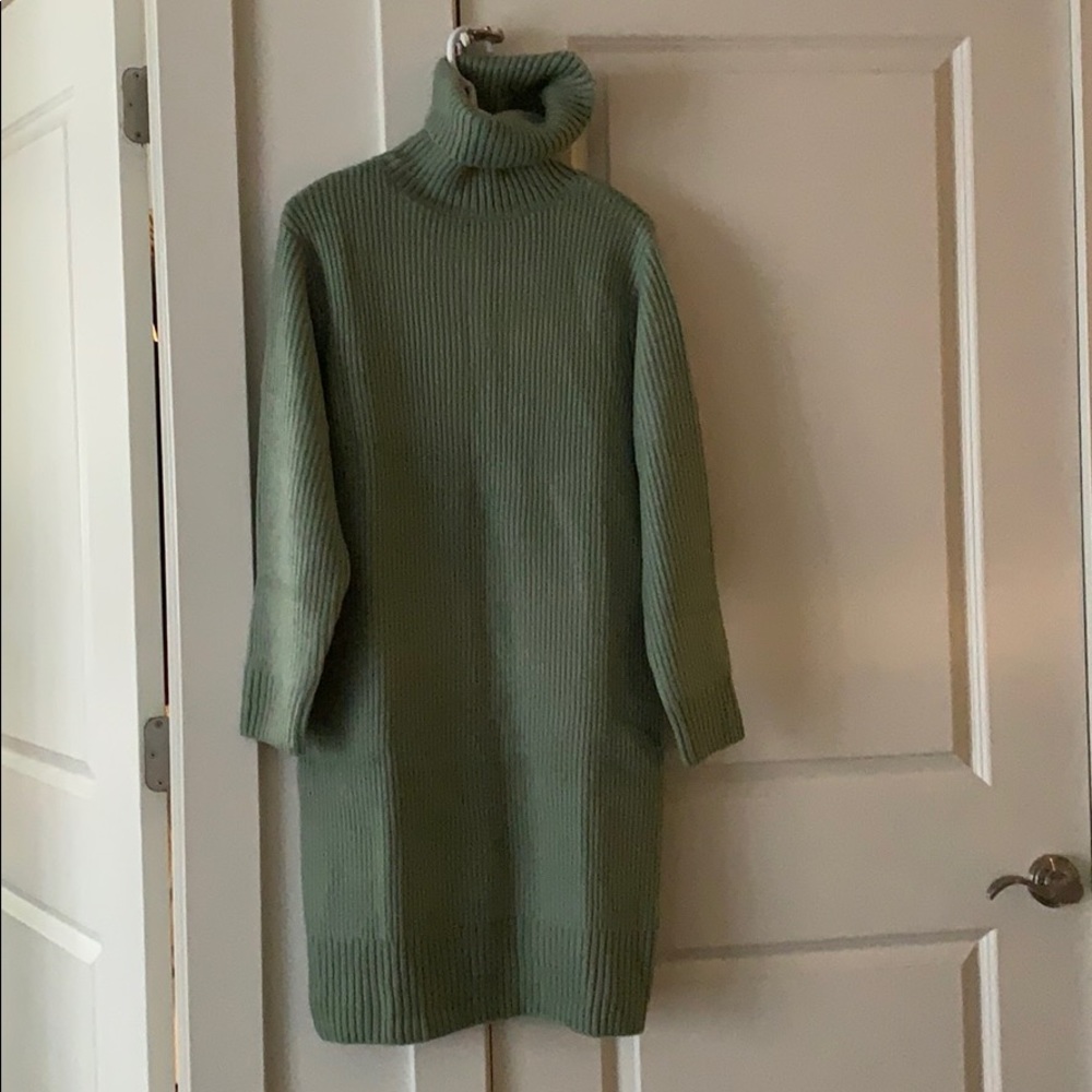 H&M turtle neck sweater dress light green